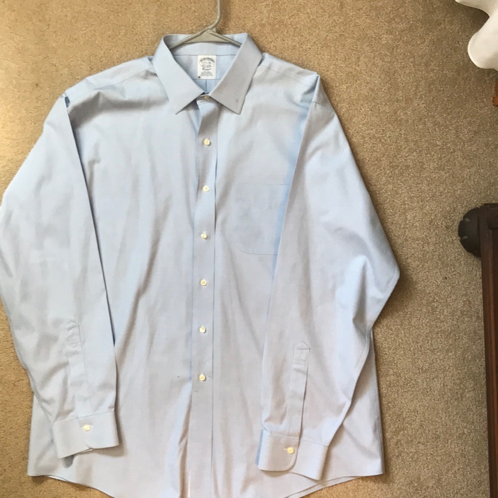 Men’s dress shirt